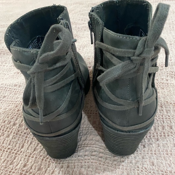 ROXY Vegan Leather Ankle Boots - Picture 2 of 4